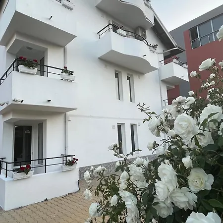 Casa de hóspedes канаванс - 2 минути до плажа, Free Parking And Wifi