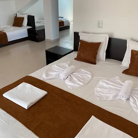 канаванс - 2 минути до плажа, Free Parking And Wifi Casa de hóspedes